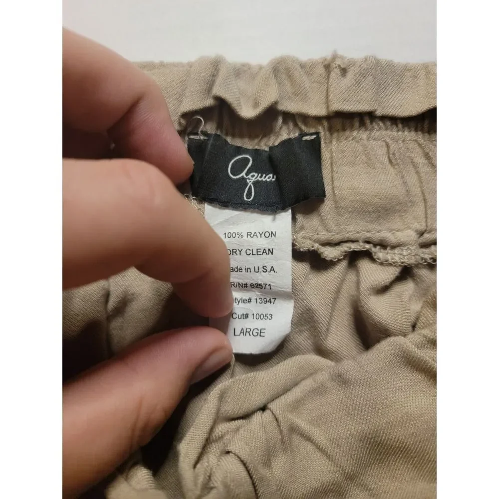 Aqua‎  Size L Above Knee/mid Thigh Length Beige Skirt